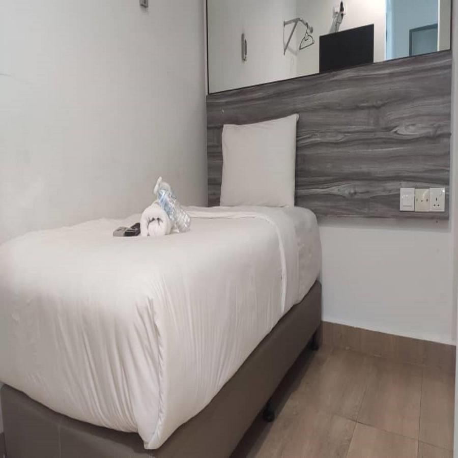 Tropical Hotel Kota Damansara Eksteriør billede